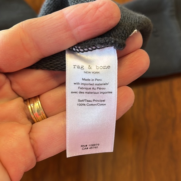 Rag and Bone cold shoulder sweatshirt. Long sleeves with wide cuffs. - Picture 8 of 9